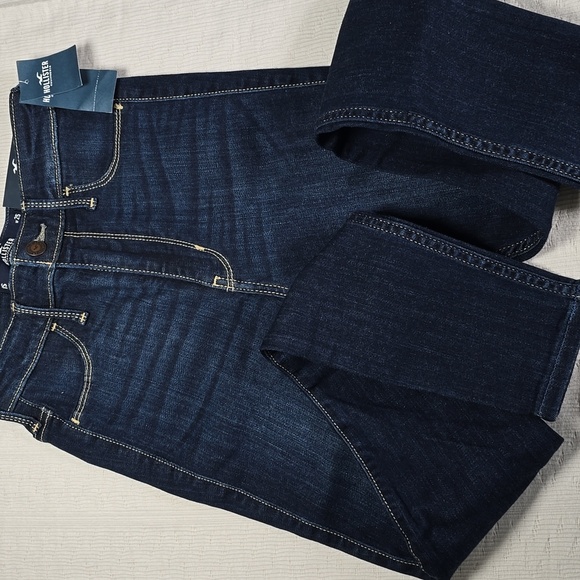 Hollister Denim - Hollister Ultra High Rise Jean Legging Size 25 Waist (Actual Approx. 23")